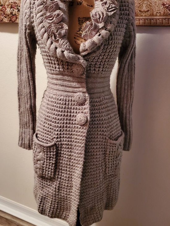 Dress Barn Dresses & Skirts - Dress Barn Taupe Knit Long Sleeve Cardigan Dress S